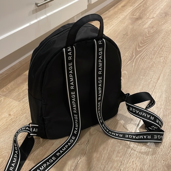 Rampage Backpack - Picture 2 of 6